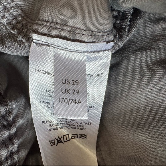 Pilcro Anthropologie Size 29 Zebra Print Cargo Pants Gray Utility Stretch Waist - Picture 4 of 13